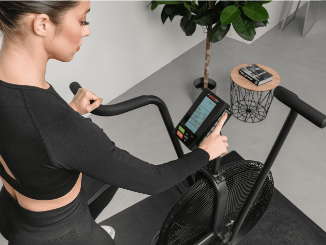 Велотренажер UNIX Fit Techno AirBike Велотренажер UNIX Fit Techno AirBike