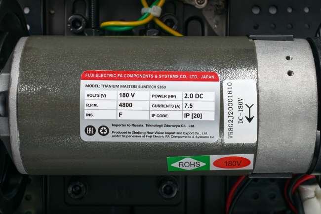 Беговая дорожка Titanium Masters Slimtech S260 Беговая дорожка Titanium Masters Slimtech S260