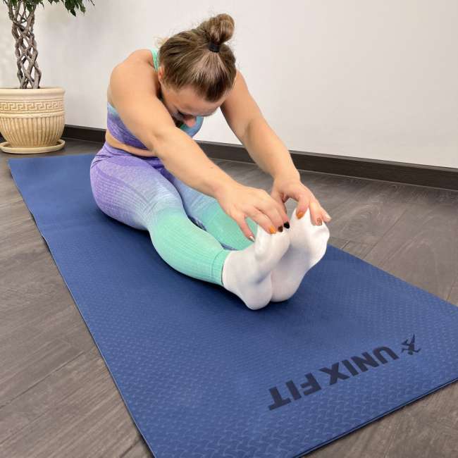 Коврик для йоги и фитнеса UNIX Fit двусторонний, 180 х 61 х 0,8 см, двуцветный, голубой Коврик для йоги и фитнеса UNIX Fit двусторонний, 180 х 61 х 0,8 см, двуцветный, голубой