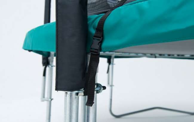 Батут Berg Favorit 330 + защитная сеть Safetynet Comfort (комплект) Батут Berg Favorit 330 + защитная сеть Safetynet Comfort (комплект)