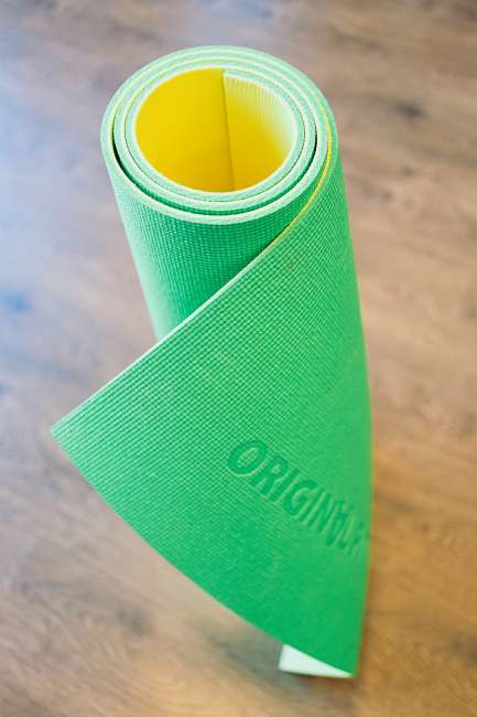 Коврик для фитнеса Original FitTools Banana Lime 6 мм Коврик для фитнеса Original FitTools Banana Lime 6 мм